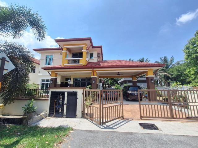 Bungalow for sale in Banting, Selangor