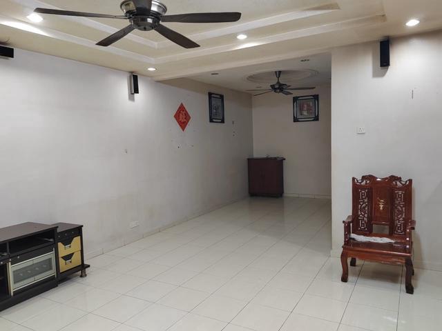 Terraced House for rent in Wellesley, Penang
