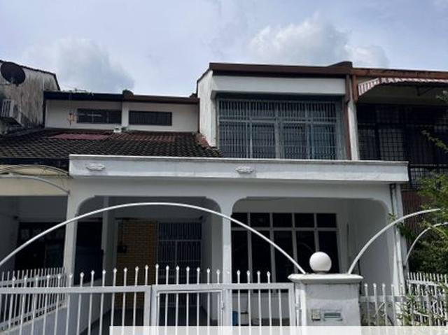 House for sale in Langat, Selangor