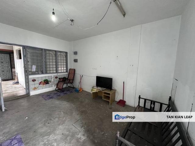 Flat for sale in Langat, Selangor