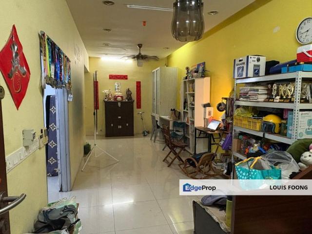 House for sale in Country Heights Damansara, Kuala Lumpur