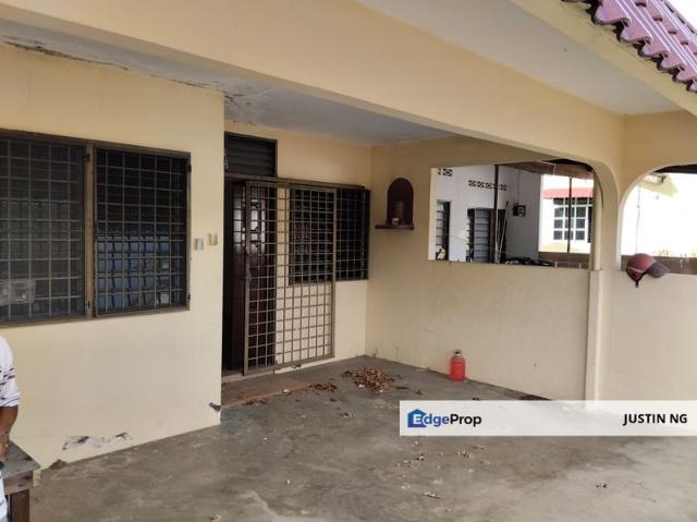 House for sale in Pokok Sena