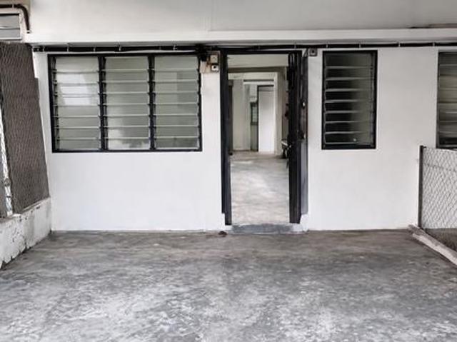 Terraced House for sale in Tangkak