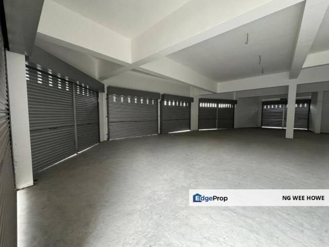 Shop for rent in Ulu Tiram, Johor