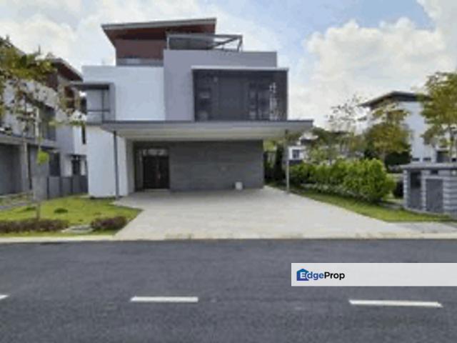 House for sale in Sendayan Village, Negeri Sembilan