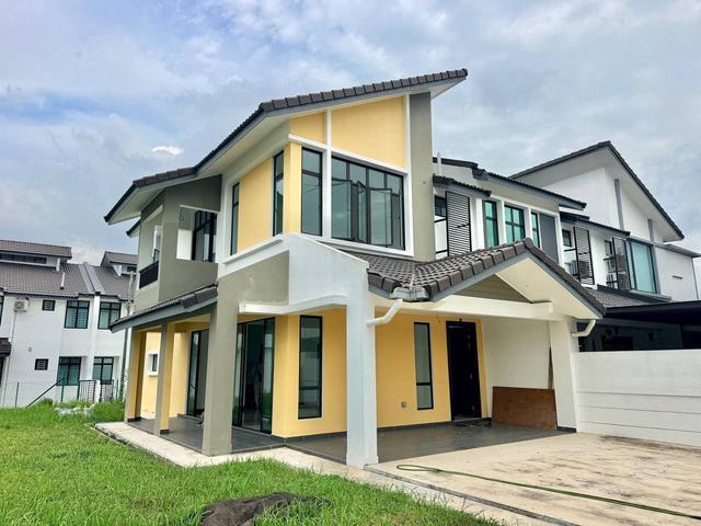 Terraced House for sale in Ulu Tiram, Johor