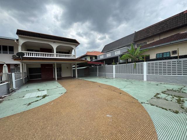Residential House for sale in Kajang, Langat