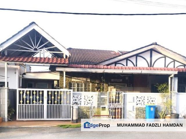 House for sale in Taman Banting Baru, Sungai Raba
