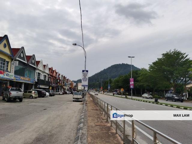 Shop for sale in Batu Pahat, Johor