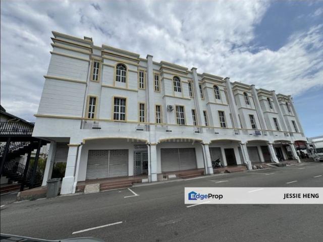 Shop for rent in Batu Pahat, Johor