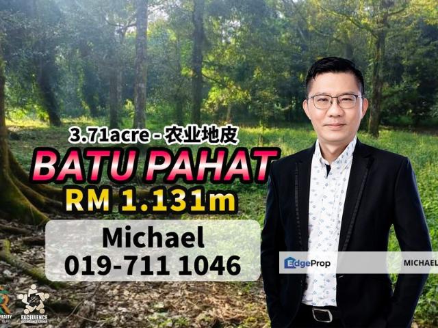 Shop for sale in Batu Pahat, Johor