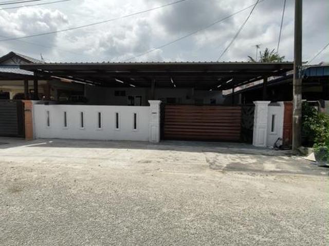 Residential House for sale in Lunas, Kedah