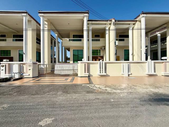 Residential House for rent in Long Miri