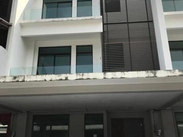 Terraced House for sale in Wellesley, Penang