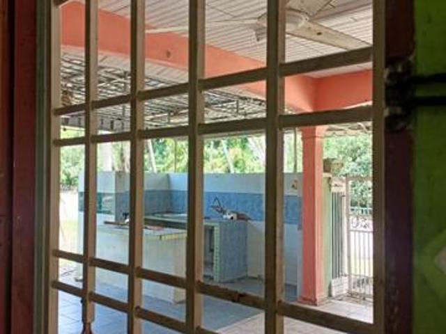 Terraced House for sale in Tanjong Sepat, Selangor