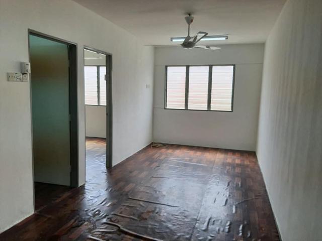 Flat for sale in Bukit Mertajam, Seberang Perai