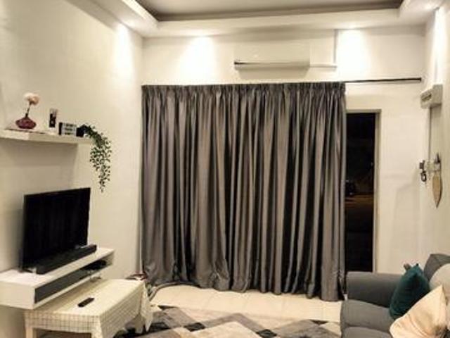 Terraced House for sale in Malaka