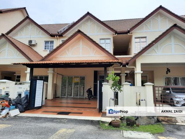 House for sale in Malaka