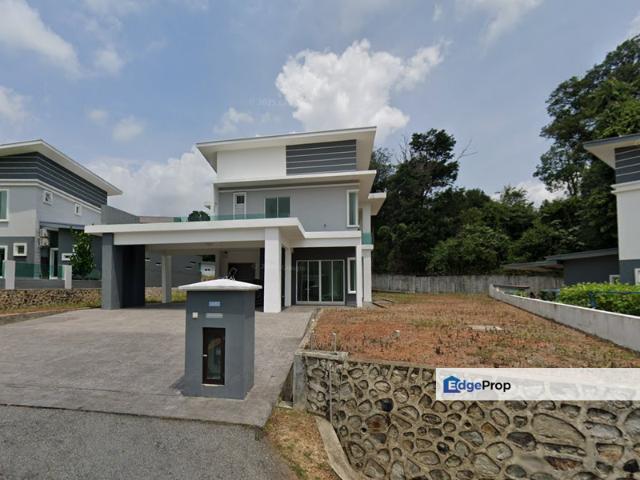 House for sale in Malaka