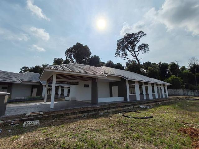 Bungalow for sale in Bukit Katil, Malaka