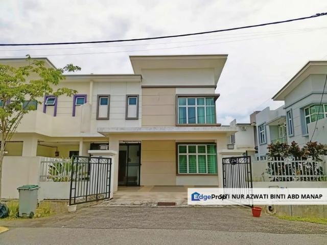 House for sale in Malaka