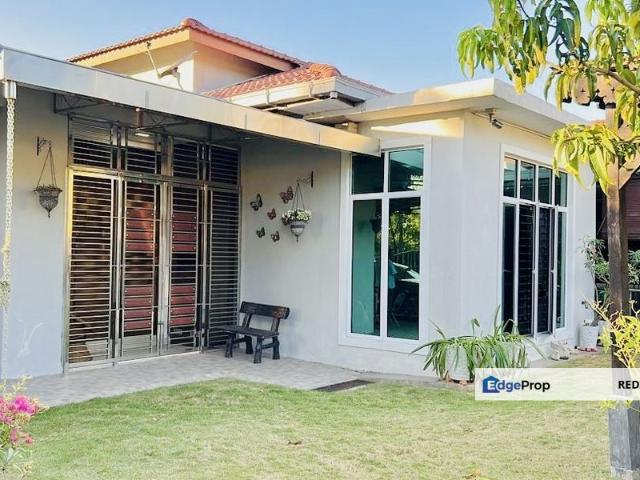 House for sale in Parit Melana, Malaka