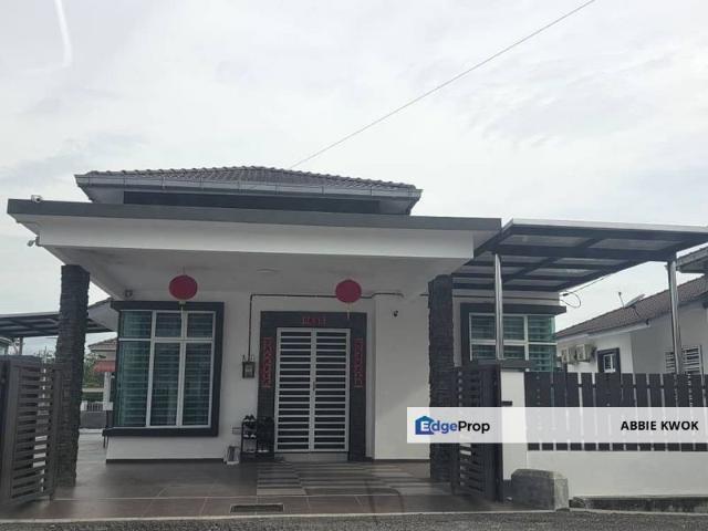 House for sale in Parit Melana, Malaka