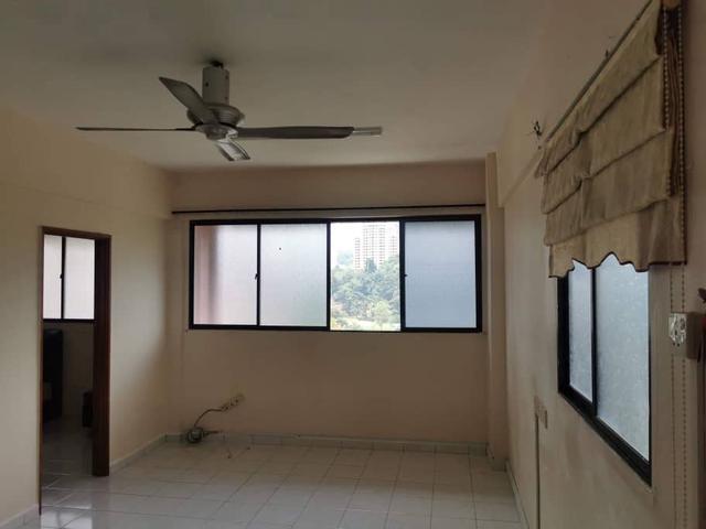 Flat for sale in Mukim 13, Georgetown