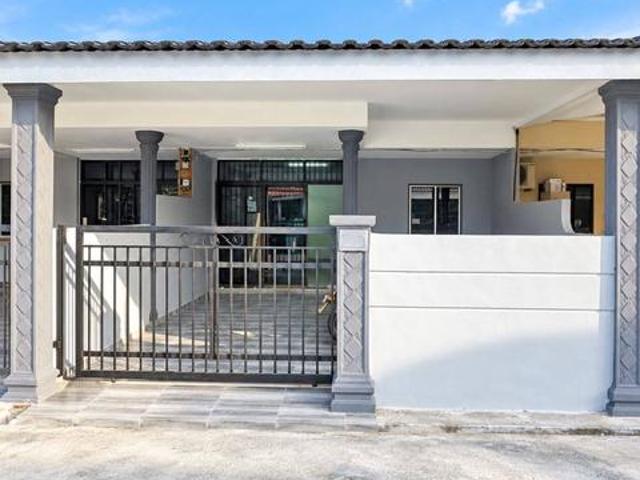 Terraced House for sale in Lunas, Kulim