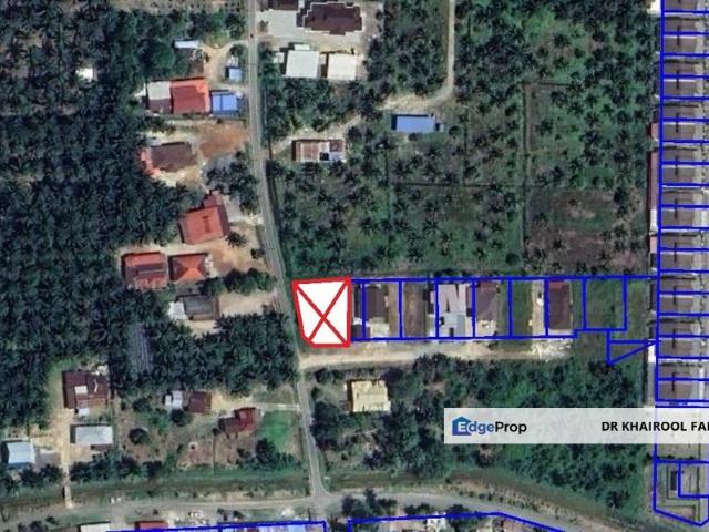House for sale in Ulu Benut Village, Johor