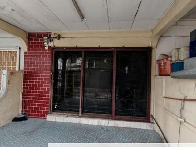 House for sale in Country Heights Damansara, Kuala Lumpur