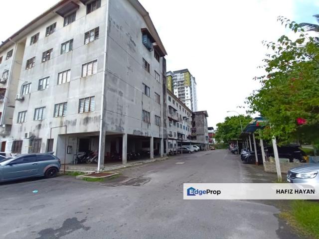 Flat for sale in Kajang, Langat