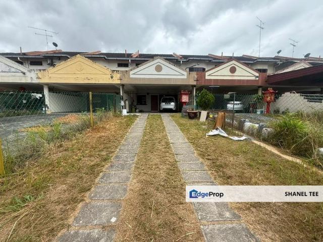 House for sale in Taman Bersatu, Kluang