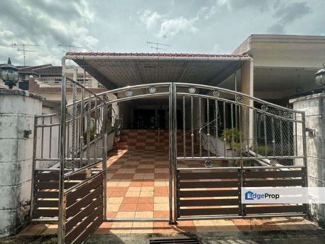 House for sale in Taman Bersatu, Kluang
