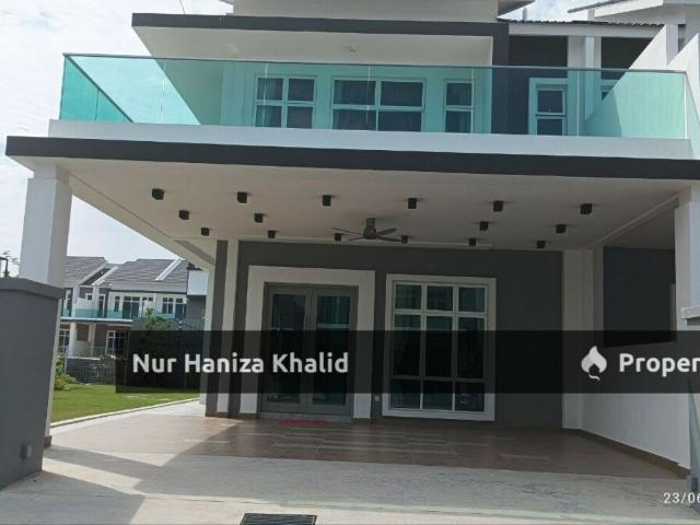 Residential House for sale in Malaka