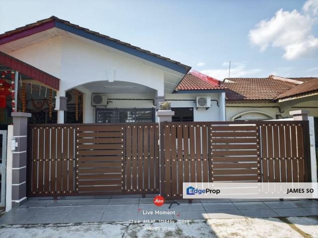 House for rent in Malaka