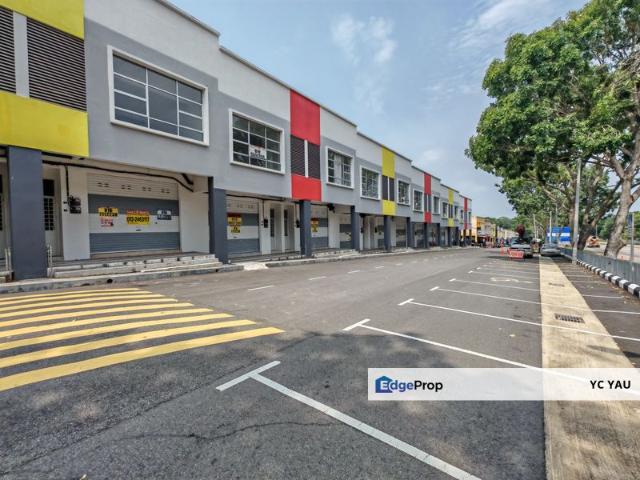 Shop for rent in Malaka