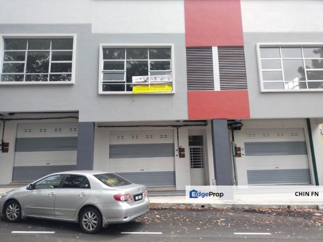 Shop for rent in Malaka