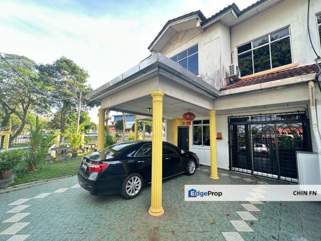 House for sale in Malaka