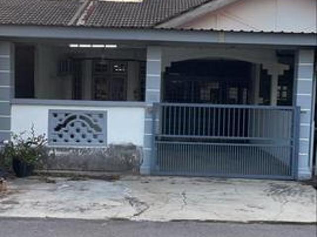 Terraced House for sale in Cheng, Malaka