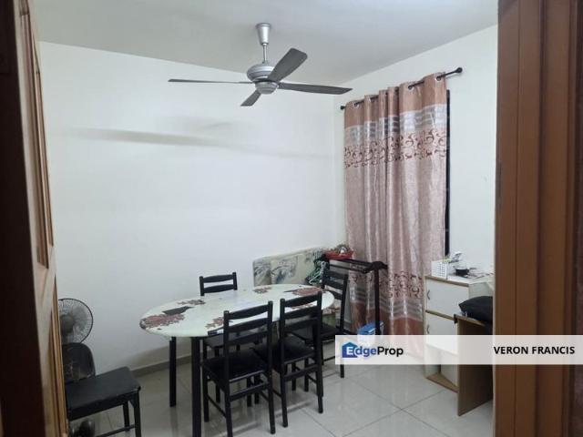 House for rent in Malaka