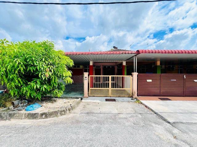 Terraced House for sale in Wellesley, Penang