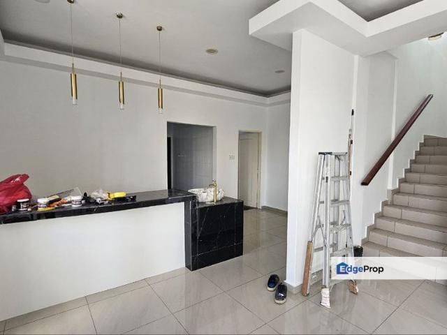 House for rent in Malaka