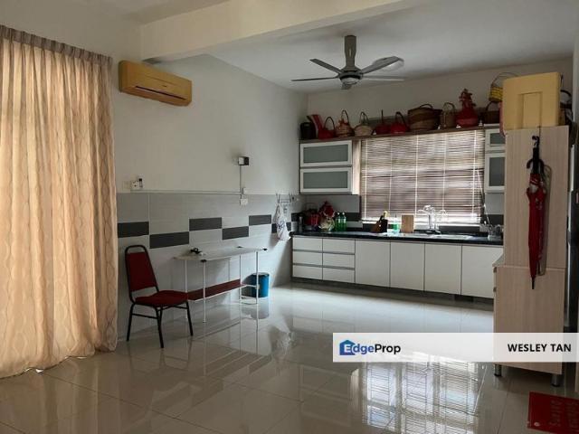 House for sale in Malaka