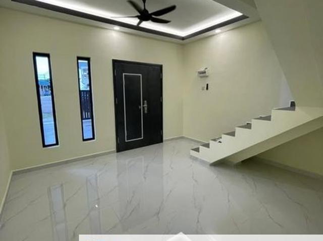 House for sale in Ulu Tiram, Johor