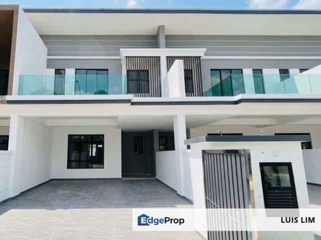 House for sale in Ulu Tiram, Johor