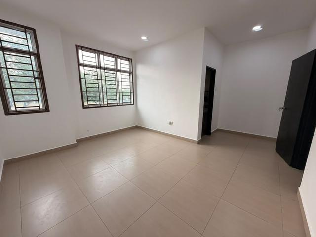 Terraced House for sale in Ulu Tiram, Johor