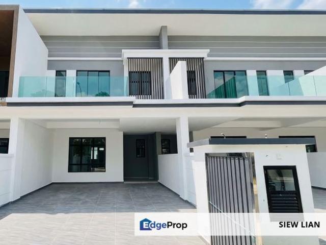 House for sale in Ulu Tiram, Johor