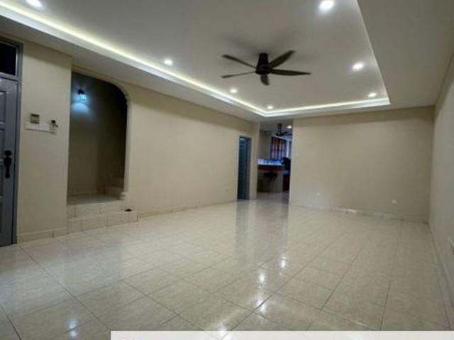 House for sale in Ulu Tiram, Johor