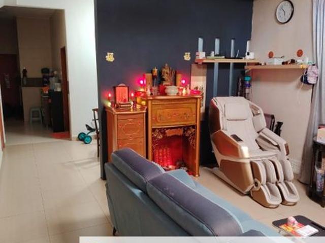 House for sale in Ulu Tiram, Johor